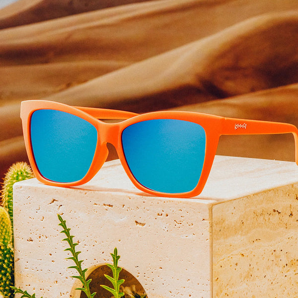 Kisses Canvas, Sells It for Fortune (POPG'S)