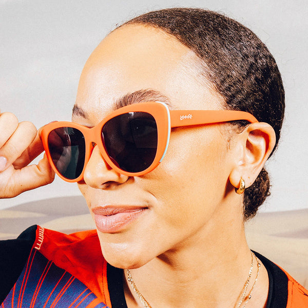 Ties Cherry Stem With Tongue (GG'S)